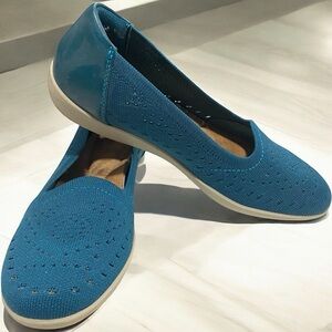 Earth Origins Faye Slip On Flat Teal